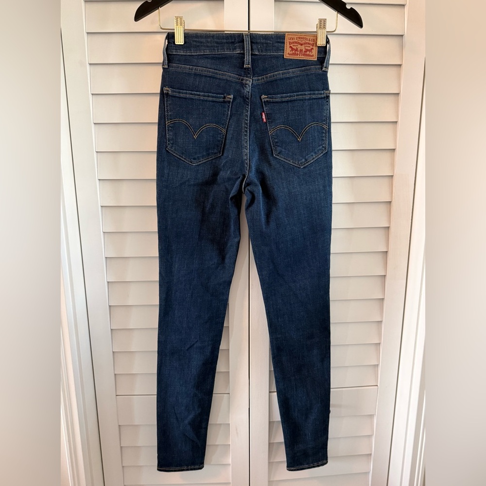 Levi’s 721 High Rise Skinny Dark Indigo Women's Skinny Jeans Size 24 NWT - Picture 5 of 10